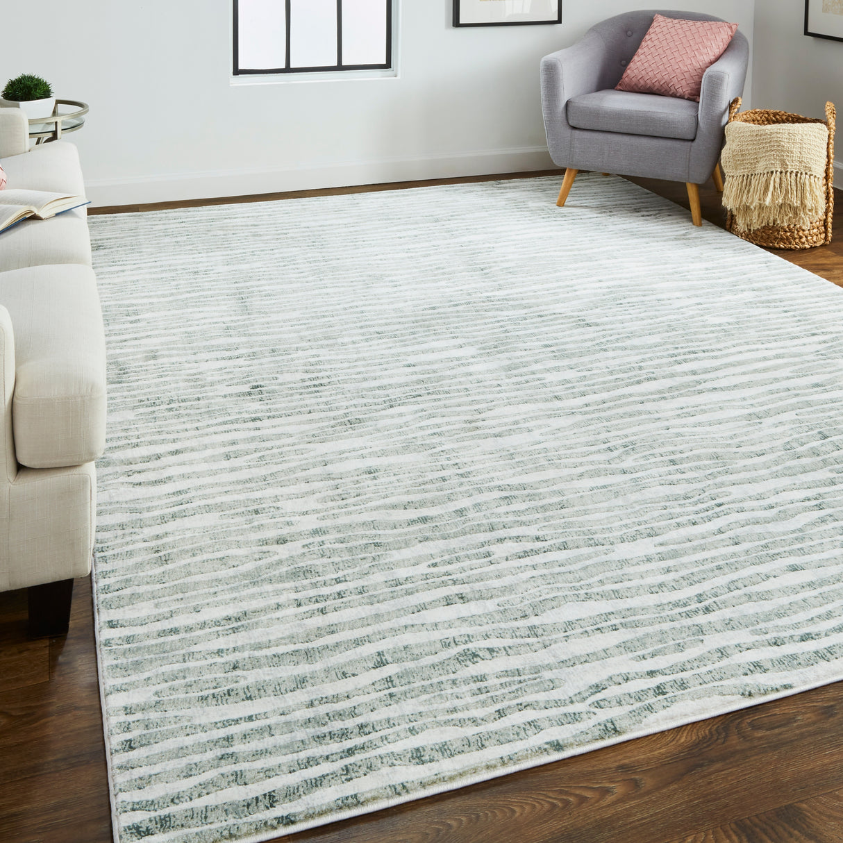 Halton Contemporary Abstract Accent Rug, Gray/Iceberg Green