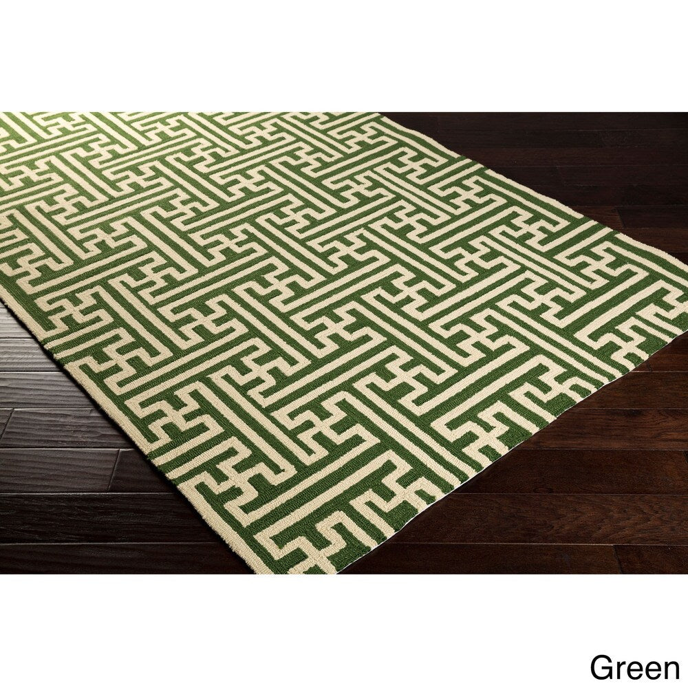 Hand-Hooked Gwyneth Contemporary Geometric Indoor/Outdoor Area Rug