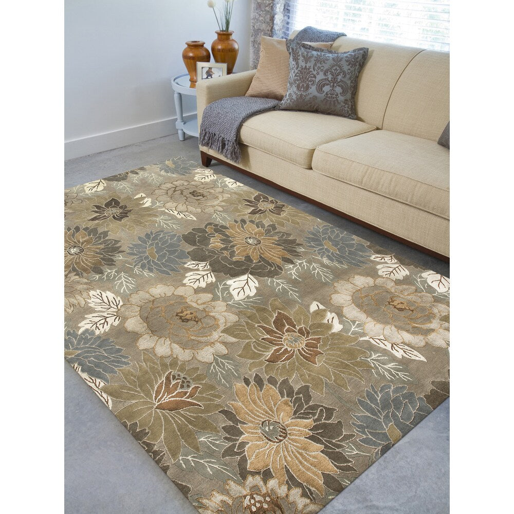 Delilah Hand-Knotted Oversized Bloom Wool Blend Area Rug