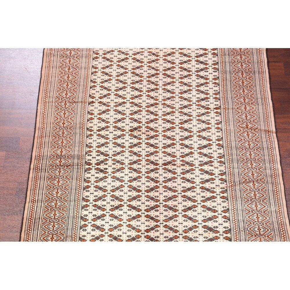 Hand Knotted Oriental Ivory Turkoman Baouch Persian Woolen Area Rug - 9'7" x 6'4"
