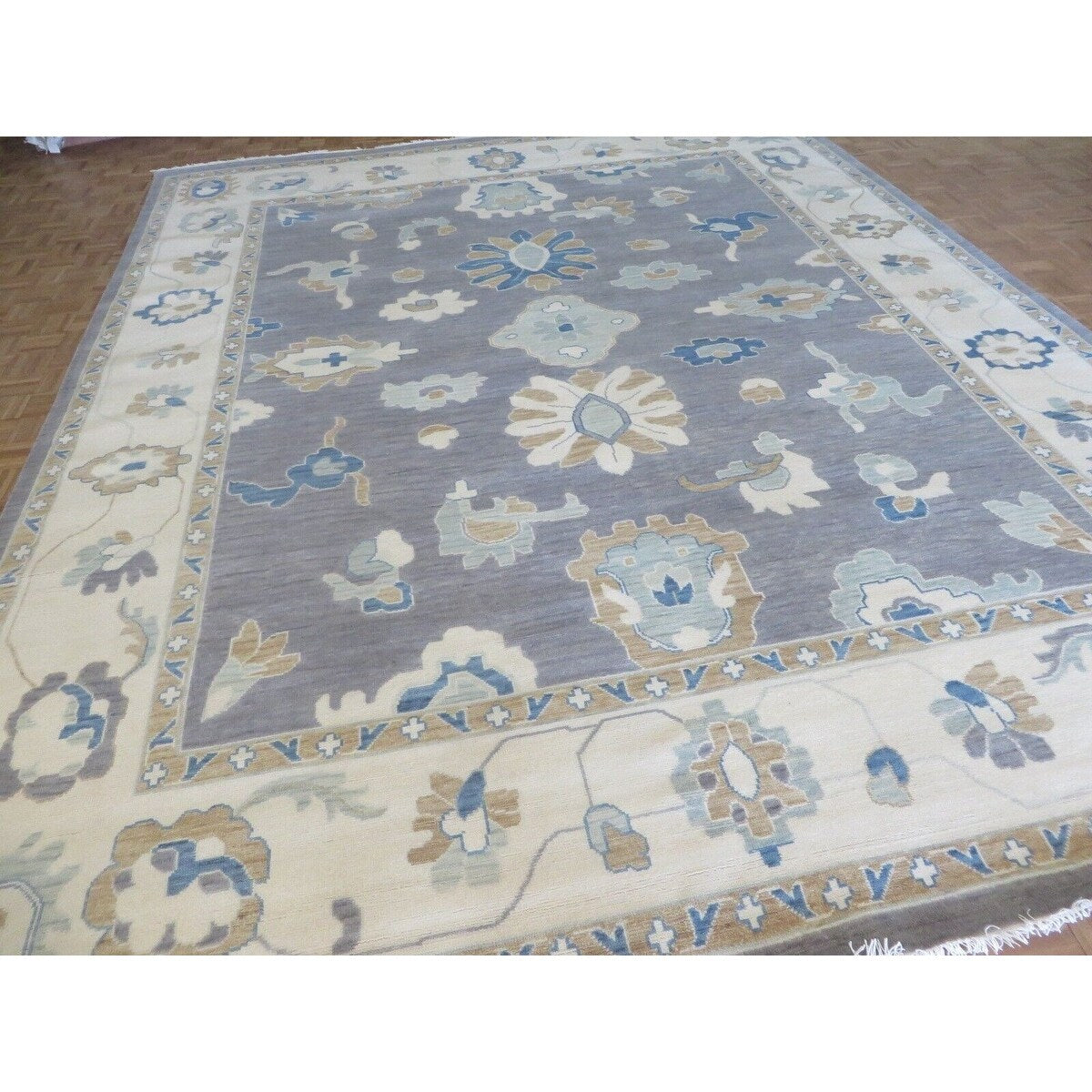 Hand Knotted Gray Oushak with Wool Oriental Rug (12' x 15'1") - 12' x 15'1"