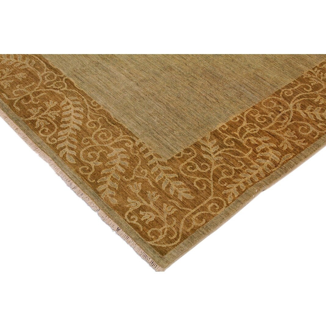Boho Chic Hand-Knotted Lt. Green/Brown Wool Rug (8'11 x 11'10) - 9' x 12'