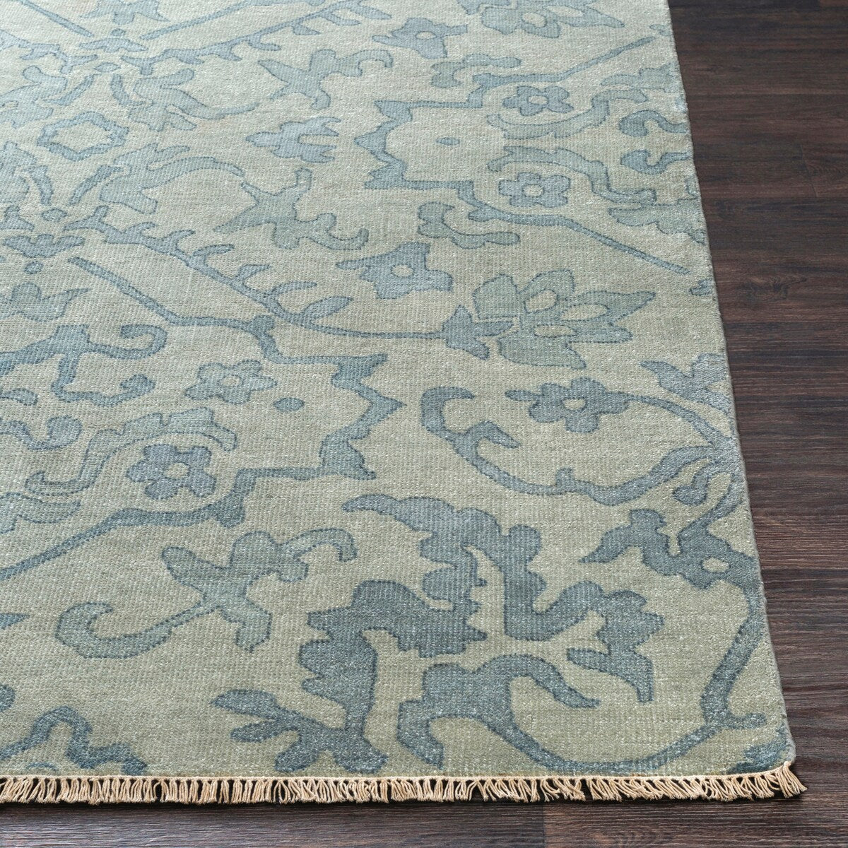 Hand-Knotted Keswick Floral New Zealand Wool Area Rug