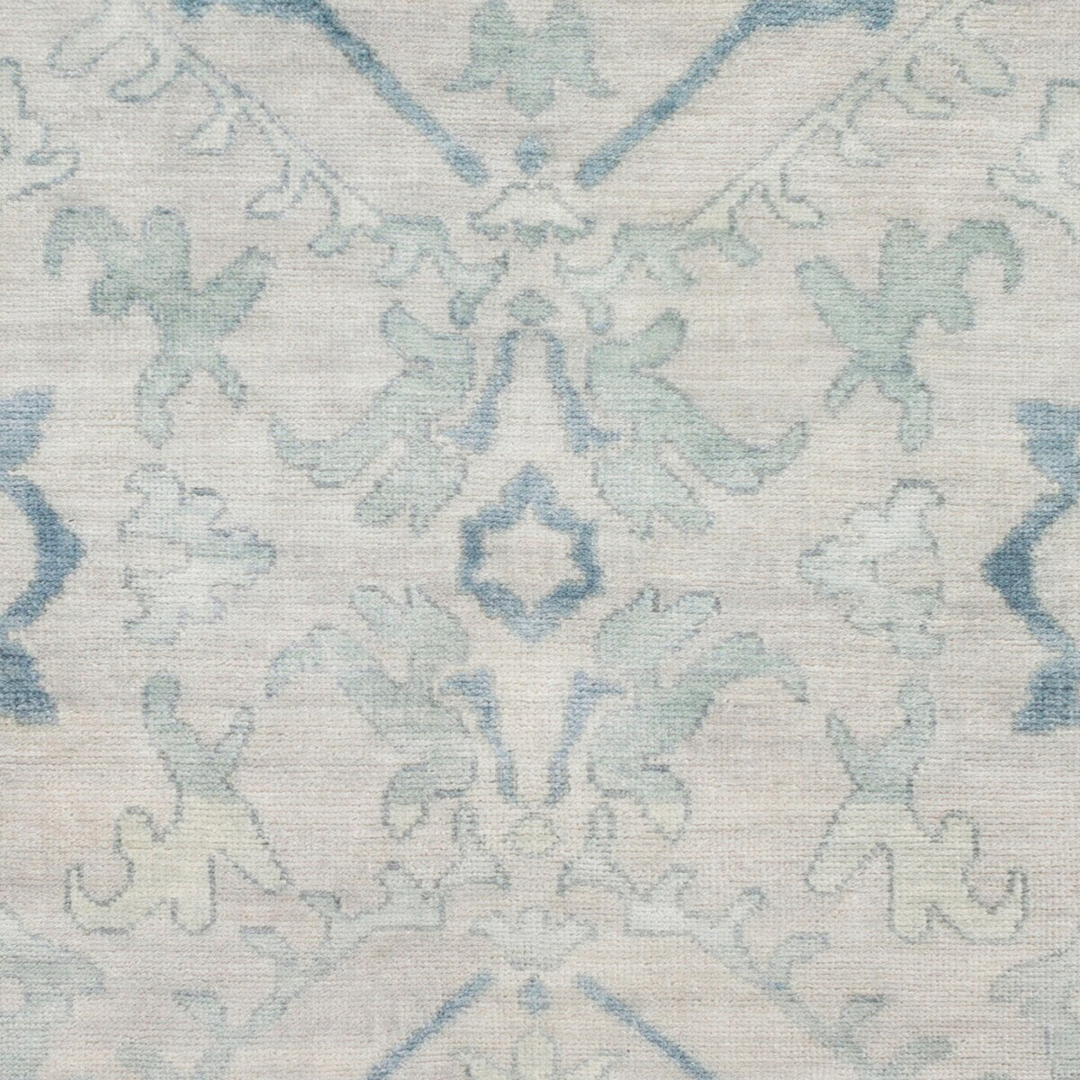 Hand-Knotted Keswick Floral New Zealand Wool Area Rug