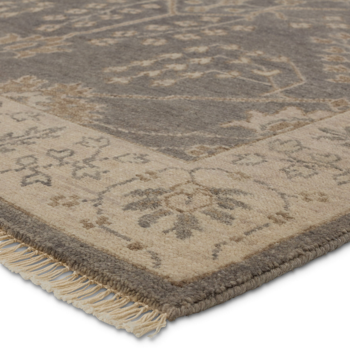 Hand-Knotted Oriental Grey/ Silver Area Rug