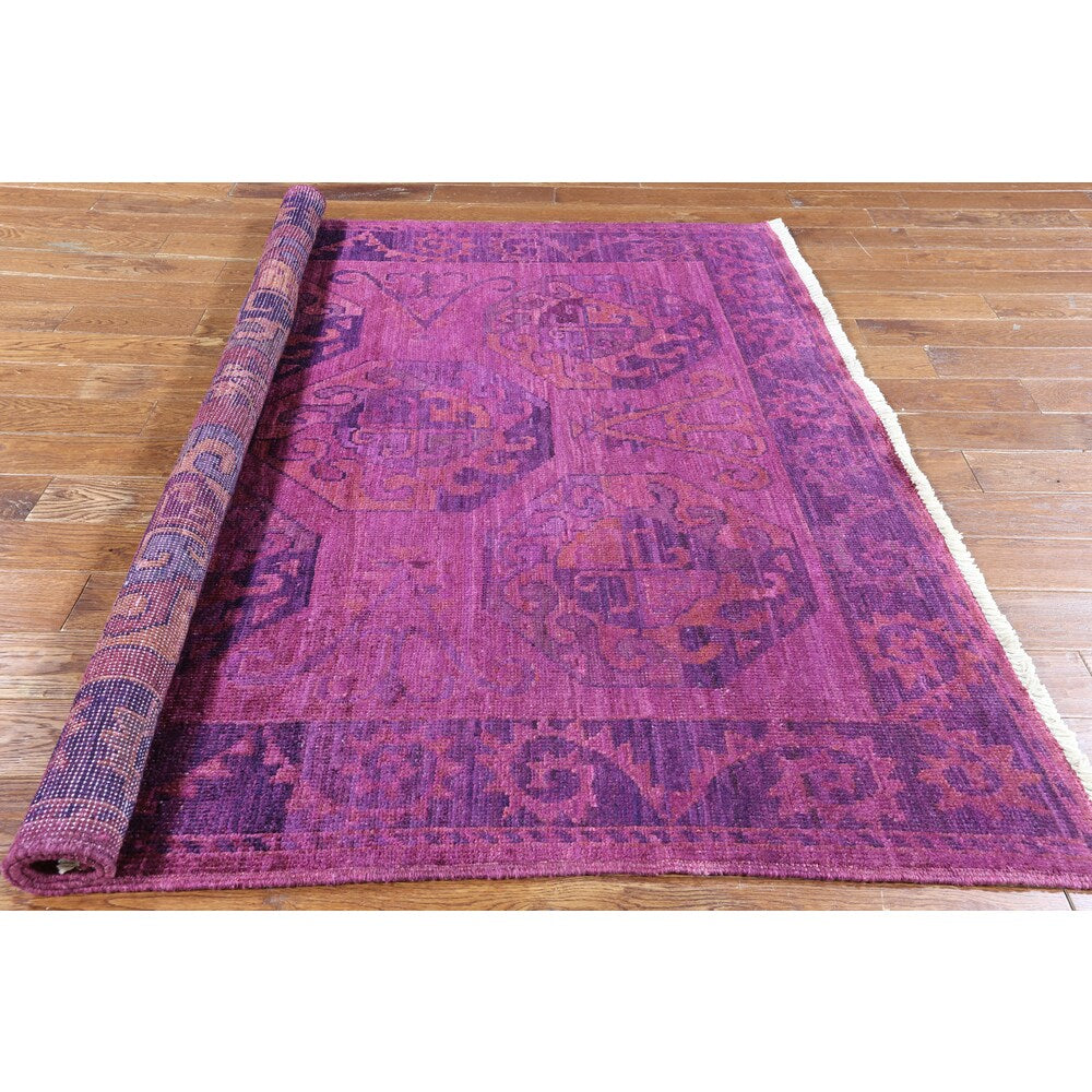 Kaitag Purple Oriental Hand-knotted Wool Rug (6'4 x 6'5)