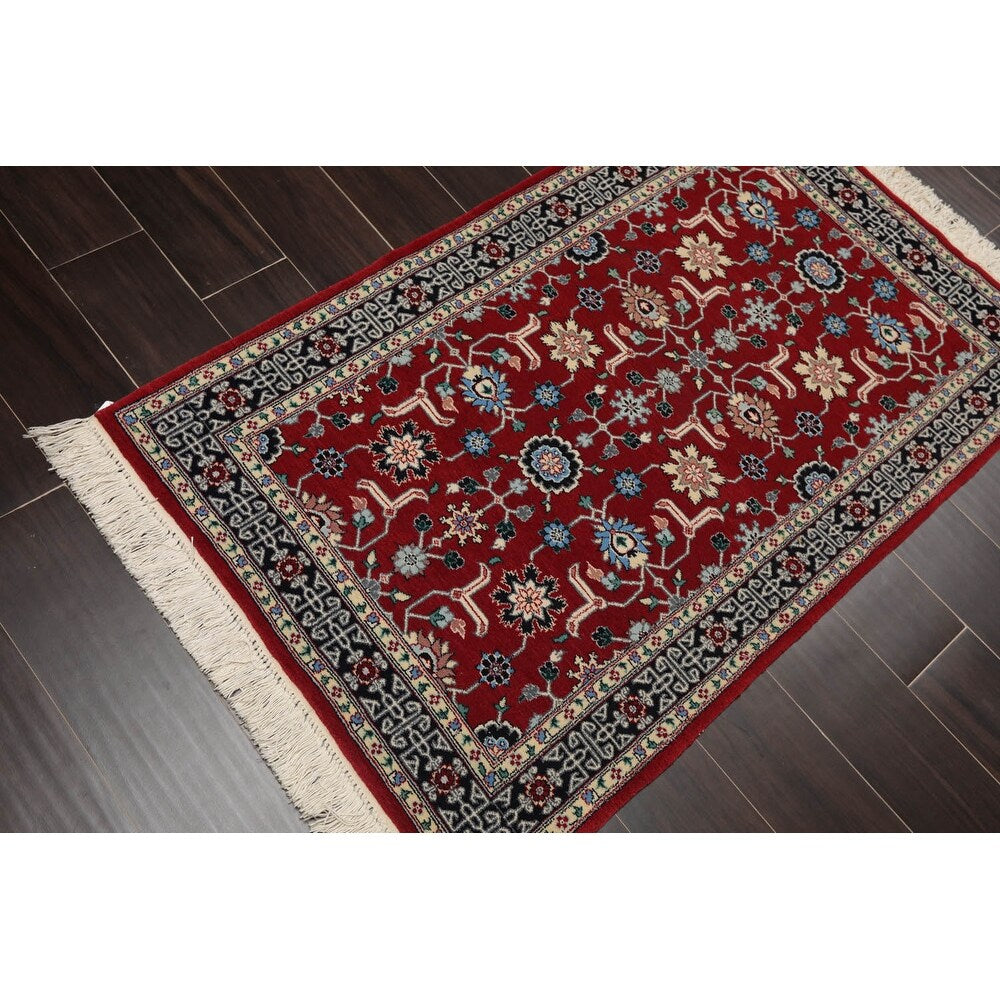 Hand Knotted Pak Persian Red Persian Traditional Oriental Area Rug - 2' 9'' x 4' 6''