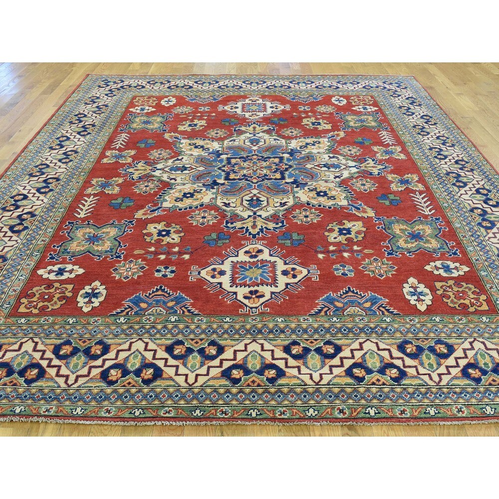 Hand-knotted Wool Geometric Design Kazak Oriental Rug (8'1 x 9'10)