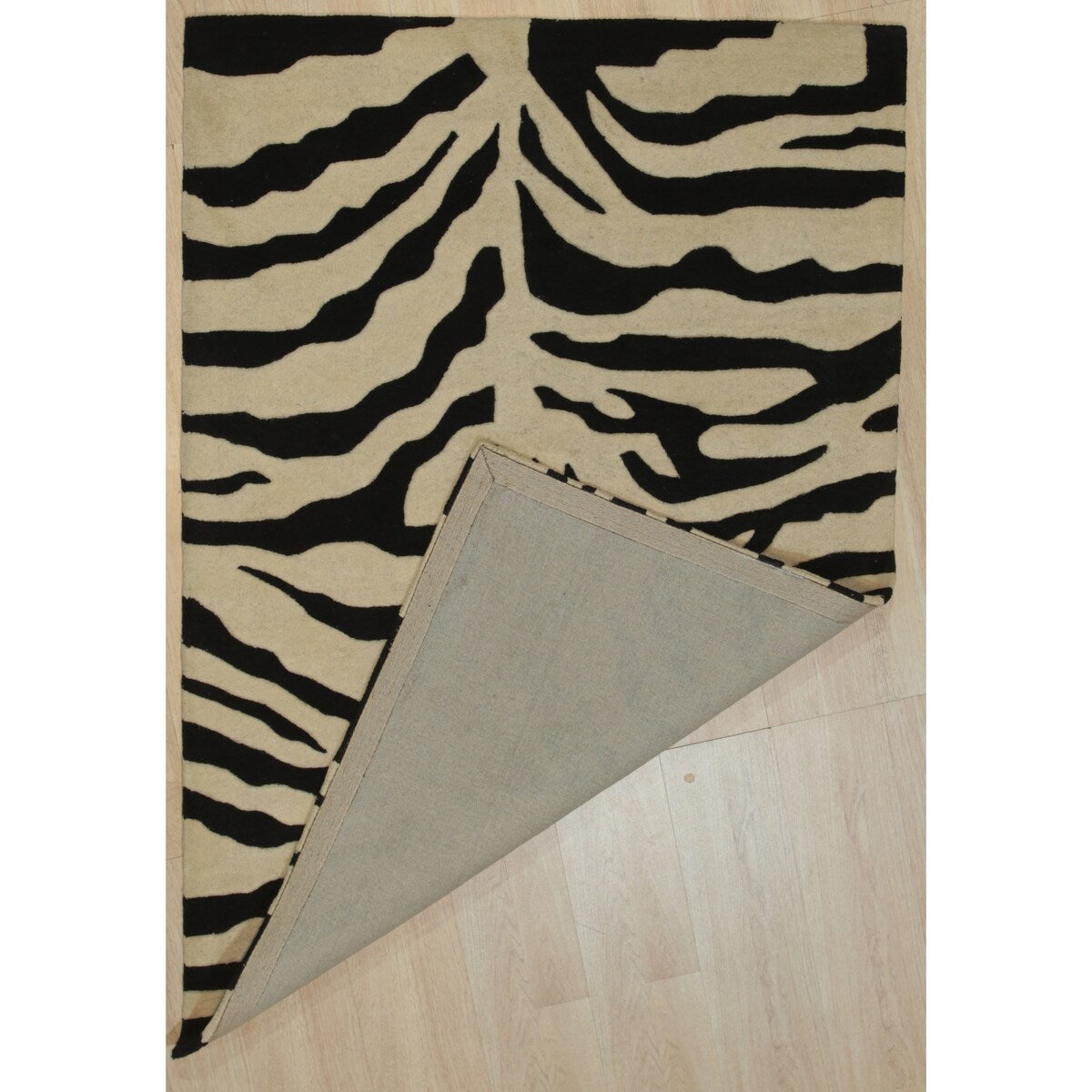 Hand-Tufted Wool Black Transitional Stripe Modern Tufted Rug - Modern Sophistication and Luxurious Comfort - 4' x 6'