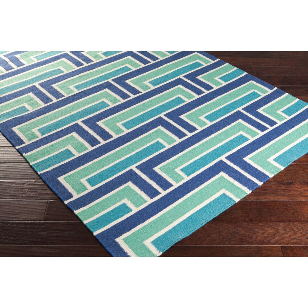 Hand-Woven Alexia Geometric Wool Area Rug