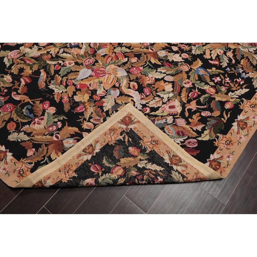 Hand Woven French Aubusson Wool Needlepoint Area Rug (8'x10') - 8' x 10'