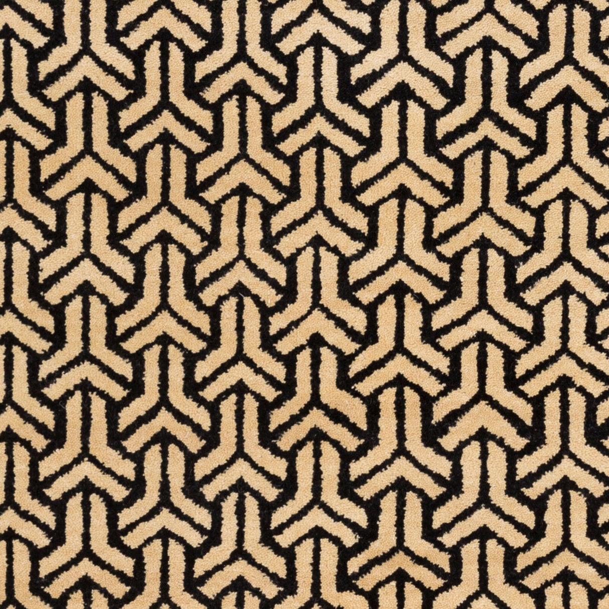 Hand-knotted Cochran Viscose Area Rug - 4' x 6' - 4' x 6'