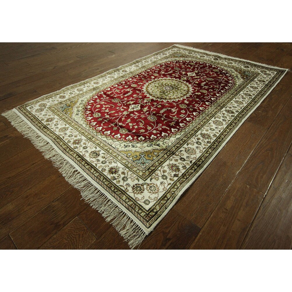 Hand-knotted Floral Kashan Wool Blue, Red Area Rug (4' X 6')