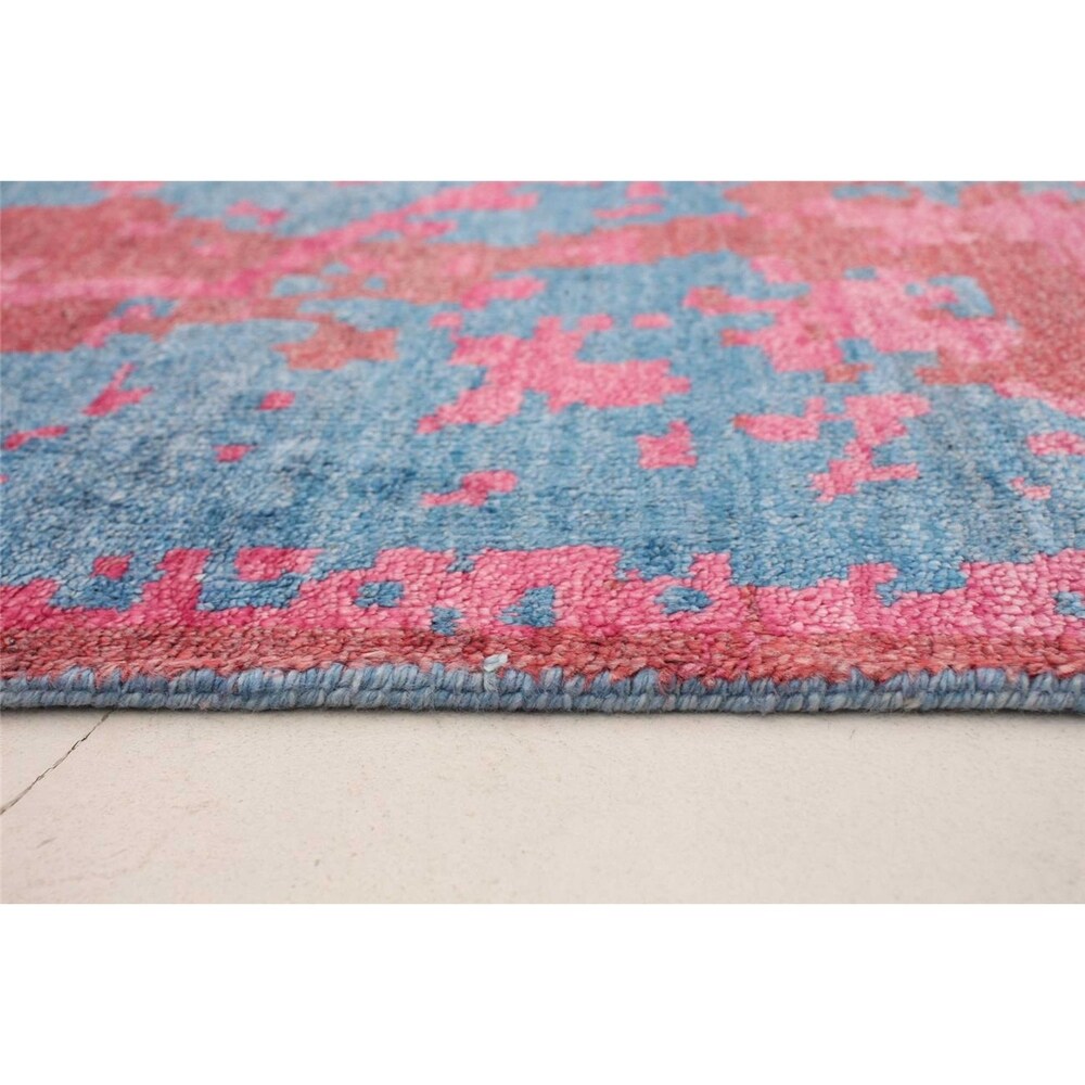 Hand-knotted Jules Ushak Blue Rug - 4'4 x 6'6