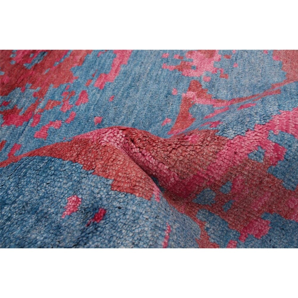 Hand-knotted Jules Ushak Blue Rug - 4'4 x 6'6
