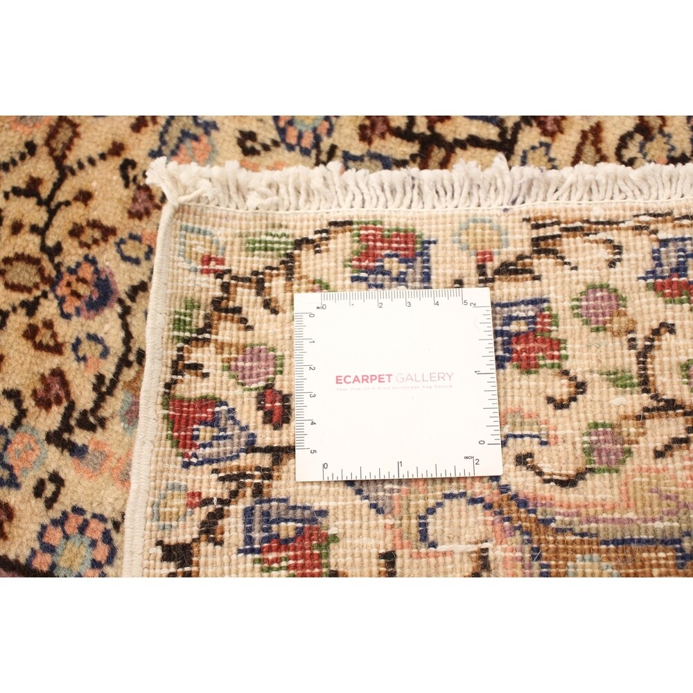 Hand-knotted Keisari Vintage Cream Wool Rug - 6'5" x 9'5"/6'5 x 9'5