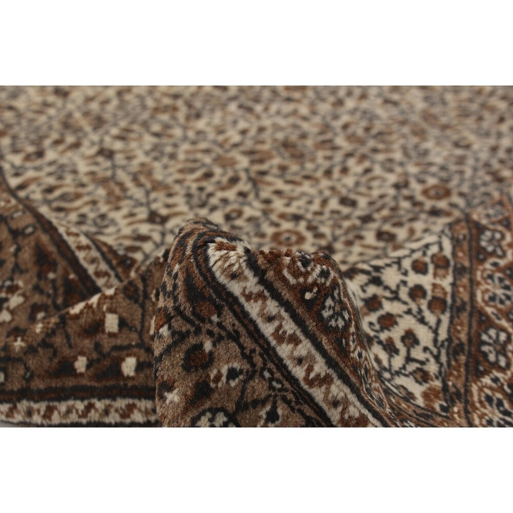 Hand-knotted Keisari Vintage Cream Wool Rug - 6'5 x 9'4