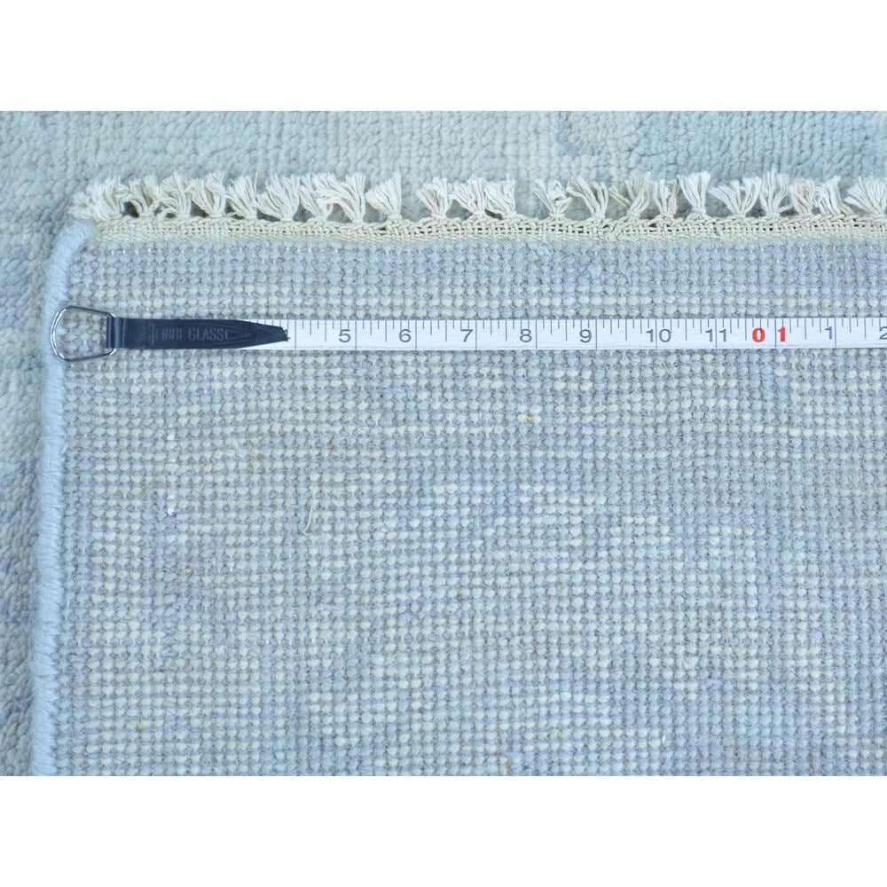 Hand-knotted Pure Wool Silver Wash Oushak Oriental Rug (8'3 x 9'8)