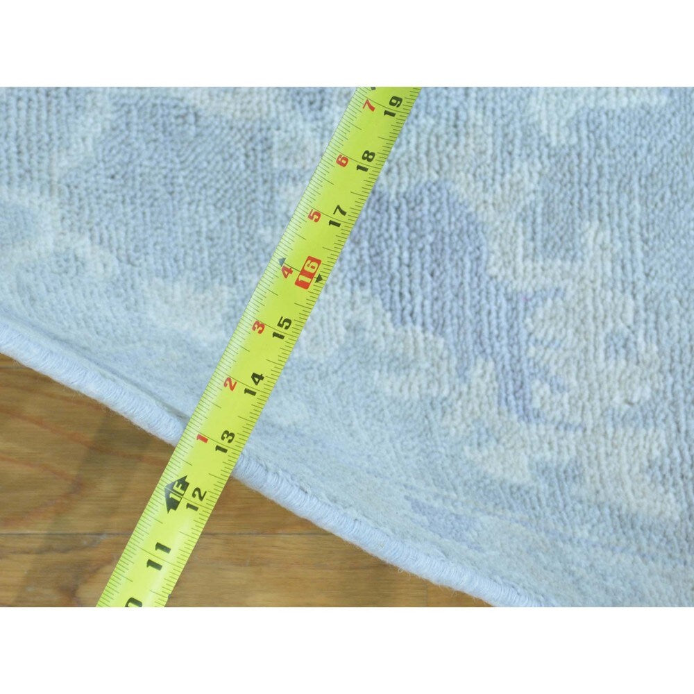 Hand-knotted Pure Wool Silver Wash Oushak Oriental Rug (8'3 x 9'8)