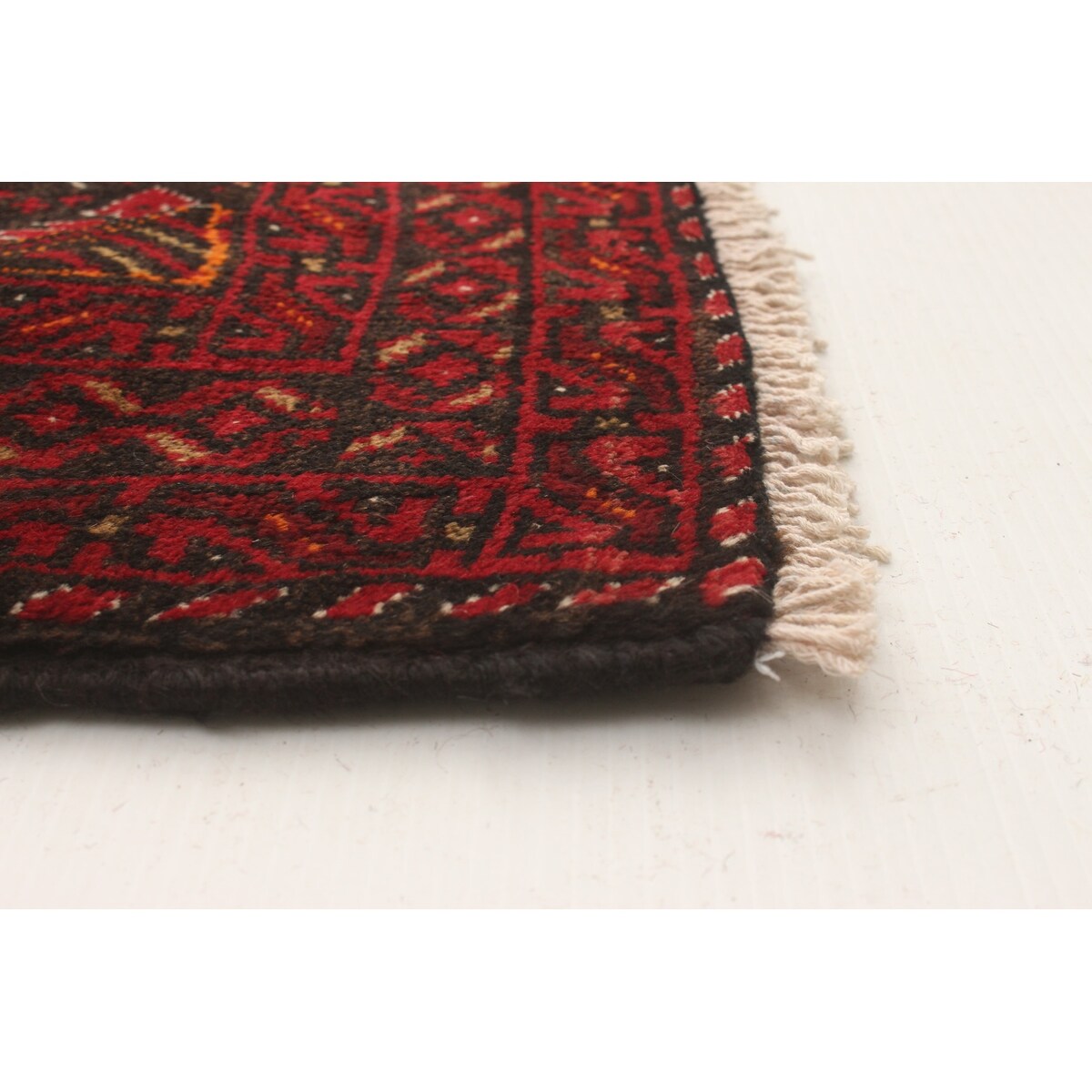 Hand-knotted Rizbaft Red Wool Rug - 3'5" x 6'4"