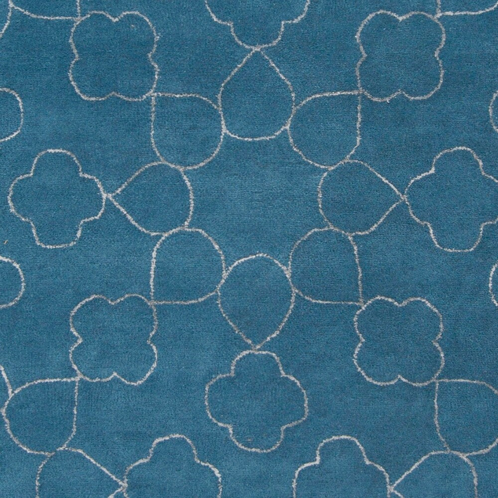 Hand-tufted Grady Floral New Zealand Wool Area Rug