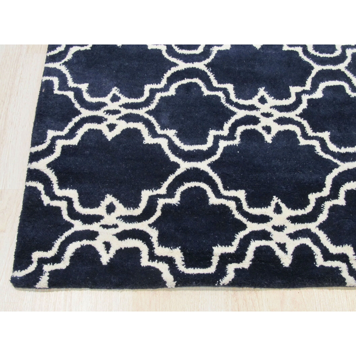 Hand-Tufted Wool Blue Traditional Trellis Moroccan Rug - Timeless Elegance and Luxurious Craftsmanship - 5' x 8'