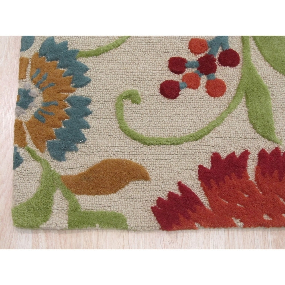 Hand-tufted Wool Ivory Transitional Floral Spring Garden Rug
