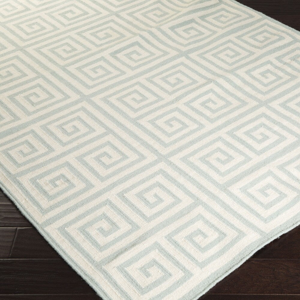 Hand-woven Auckland Flatweave Wool Area Rug