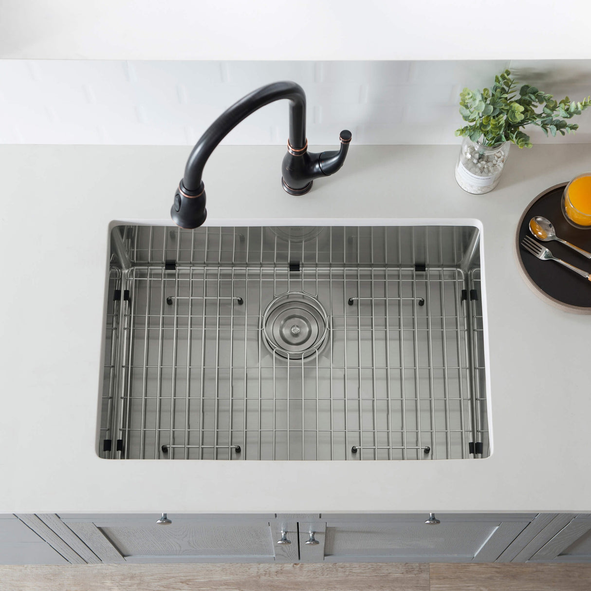 Handcrafted Undermount Single Bowl Stainless Steel Kitchen Sink