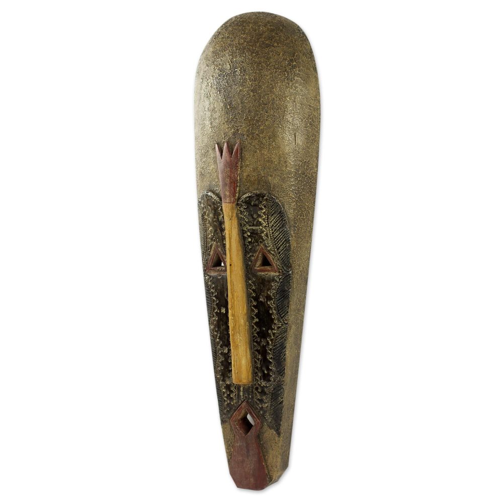 Handcrafted Wawa Wood 'Fang Harvest Spirit' African Wall Mask (Ghana)