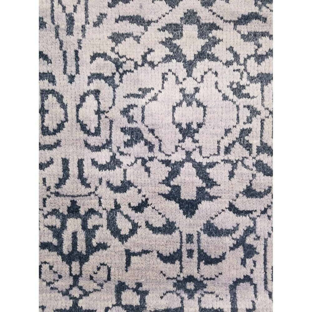 Handknotted Wool and Bamboo Rug - 8' x 8'