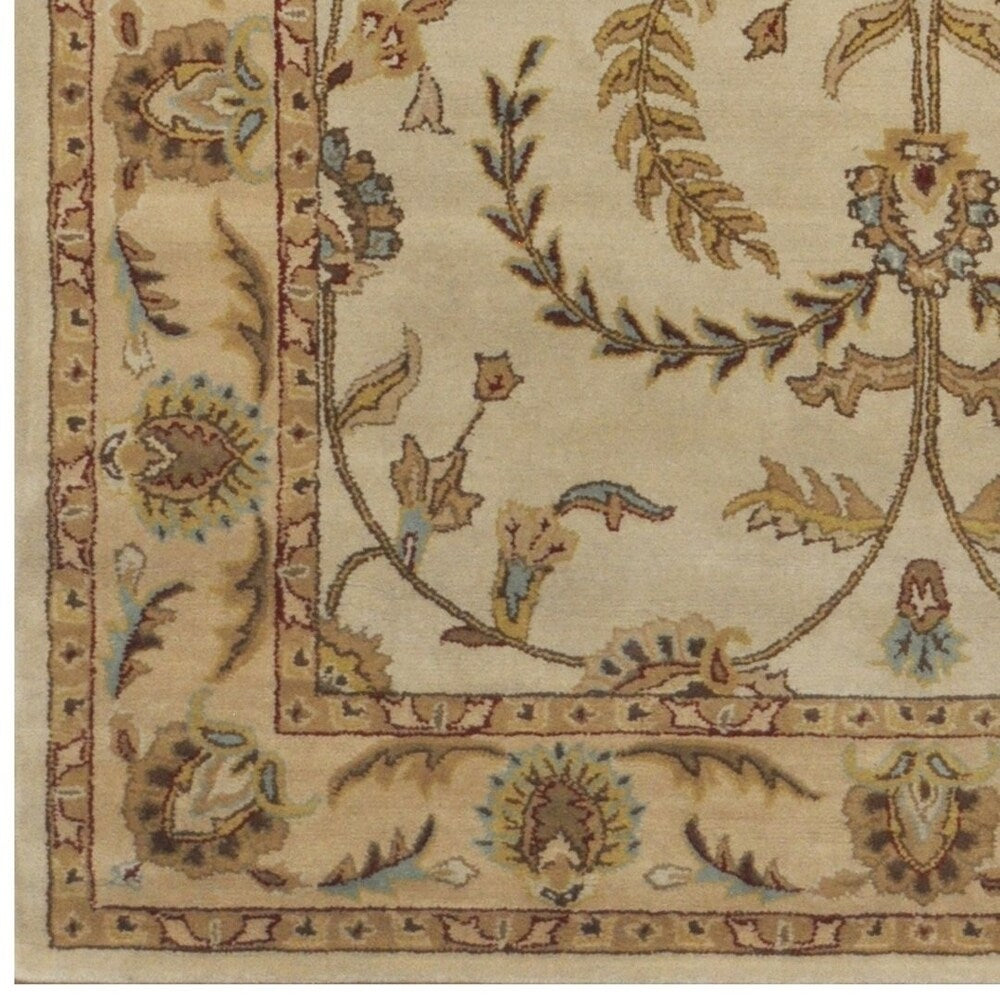 Handmade Isfahan Wool Rug (India) - 8' x 11'