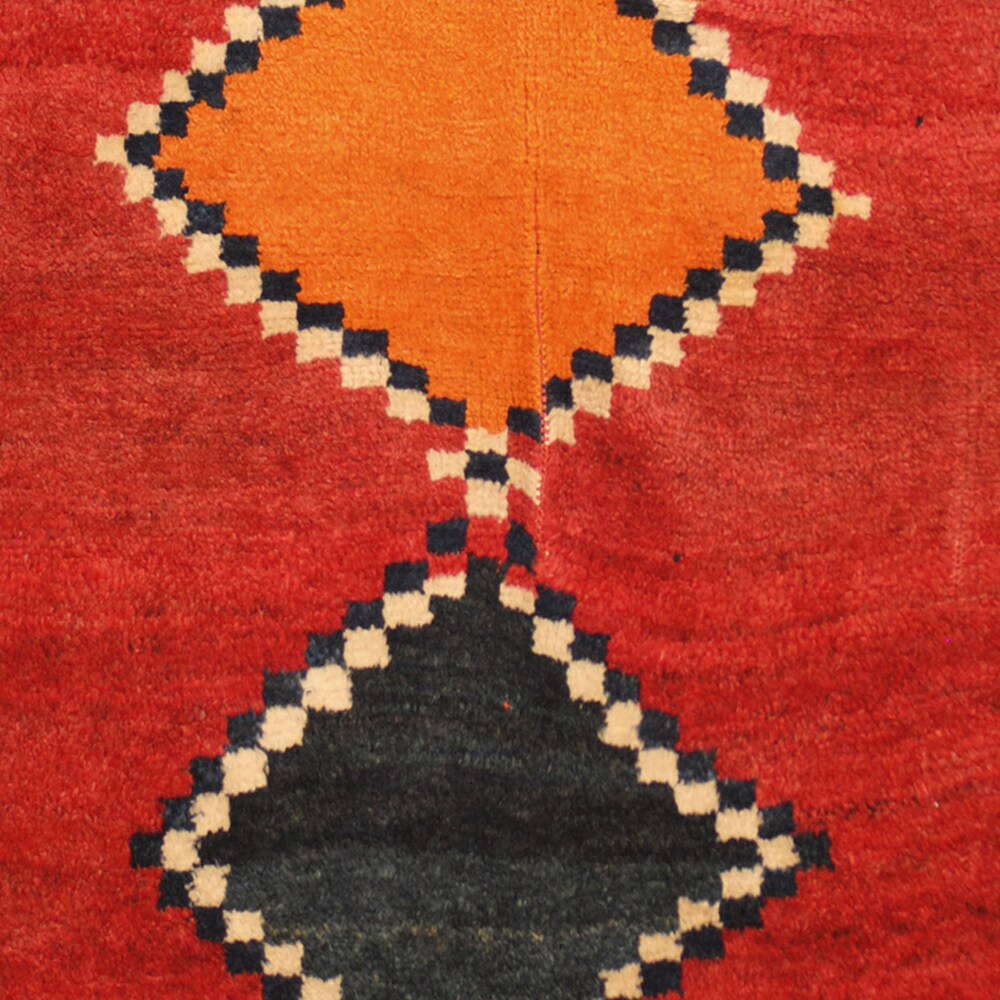 Handmade One-of-a-Kind Shiraz Wool Rug (Iran) - 3'9 x 6'6
