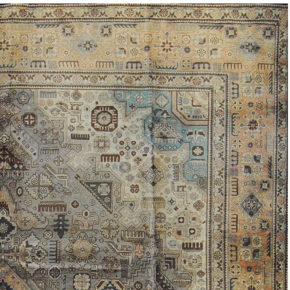 Handmade Tabriz Wool Rug (Iran) - 9'7 x 13'