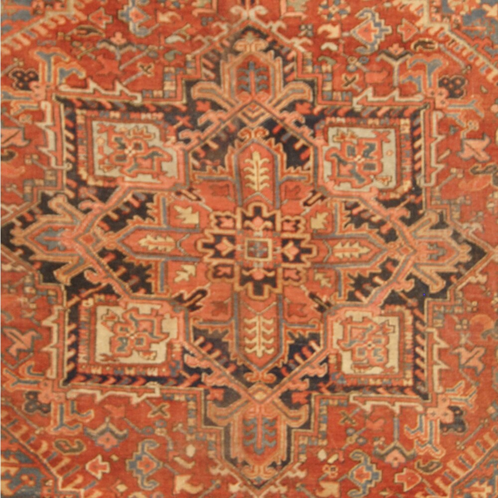 Handmade One-of-a-Kind Heriz Wool Rug (Iran) - 7'4 x 10'10