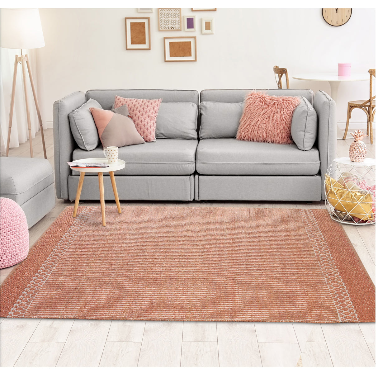 Sevita Handwoven Captivating Coral Natural Fiber Area Rug