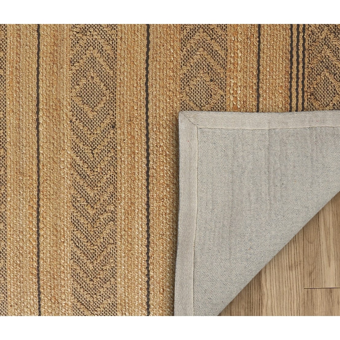 Sevita Handwoven Dashing Gray Geometric Natural Fiber Area Rug