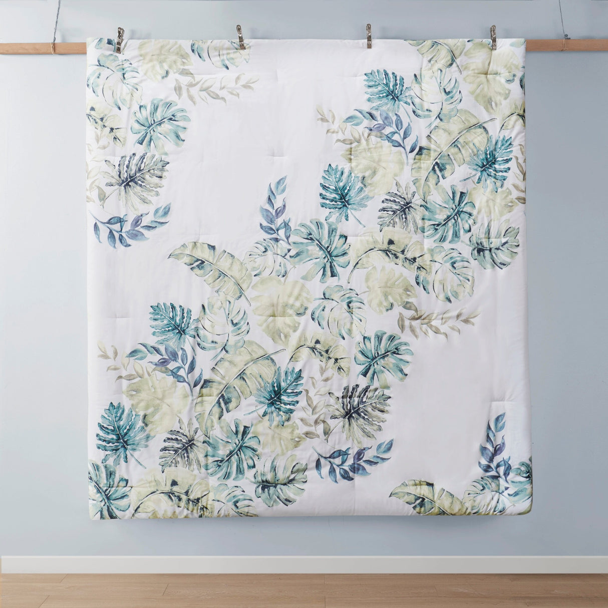 Harbor House Lorelai Multi Cotton Printed 6 Piece Comforter Set