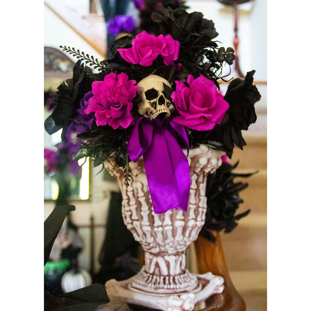Haunted Hill Farm 1.25-ft Halloween Bouquet Decoration Piece with Black and Pink Flowers and Skull