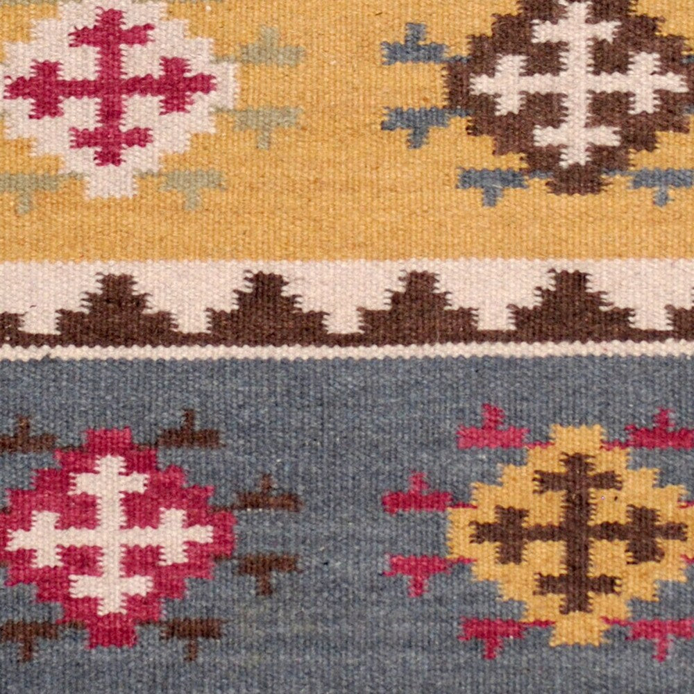 Handmade Vegetable Dye Wool Kilim Rug (India) - 3' x 5'