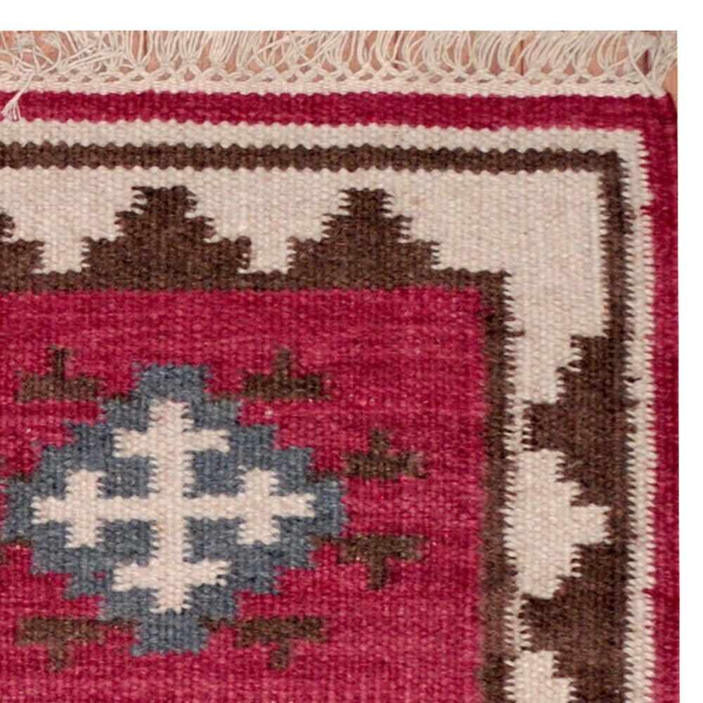 Handmade Vegetable Dye Wool Kilim Rug (India) - 3' x 5'