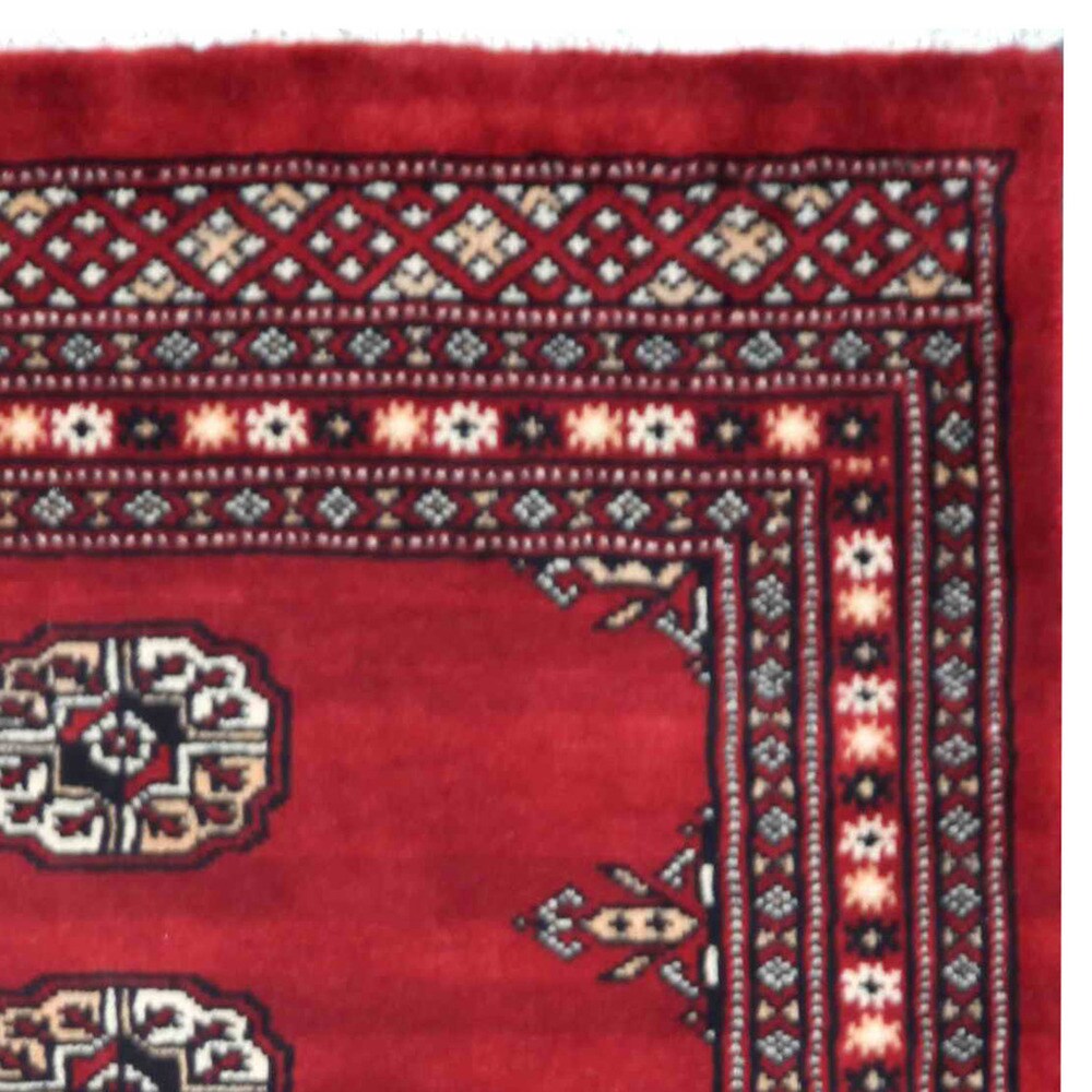 HERAT ORIENTAL Pakistani Hand-knotted Bokhara Red/ Ivory Wool Rug (2'4 x 4'3) - 2'4 x 4'3