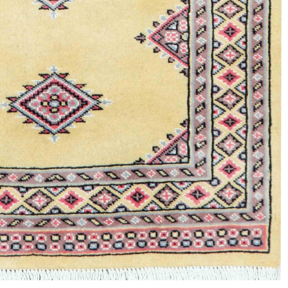 HERAT ORIENTAL Pakistani Hand-knotted Bokhara Yellow/ Salmon Wool Rug (2'4 x 4'3) - 2'4 x 4'3