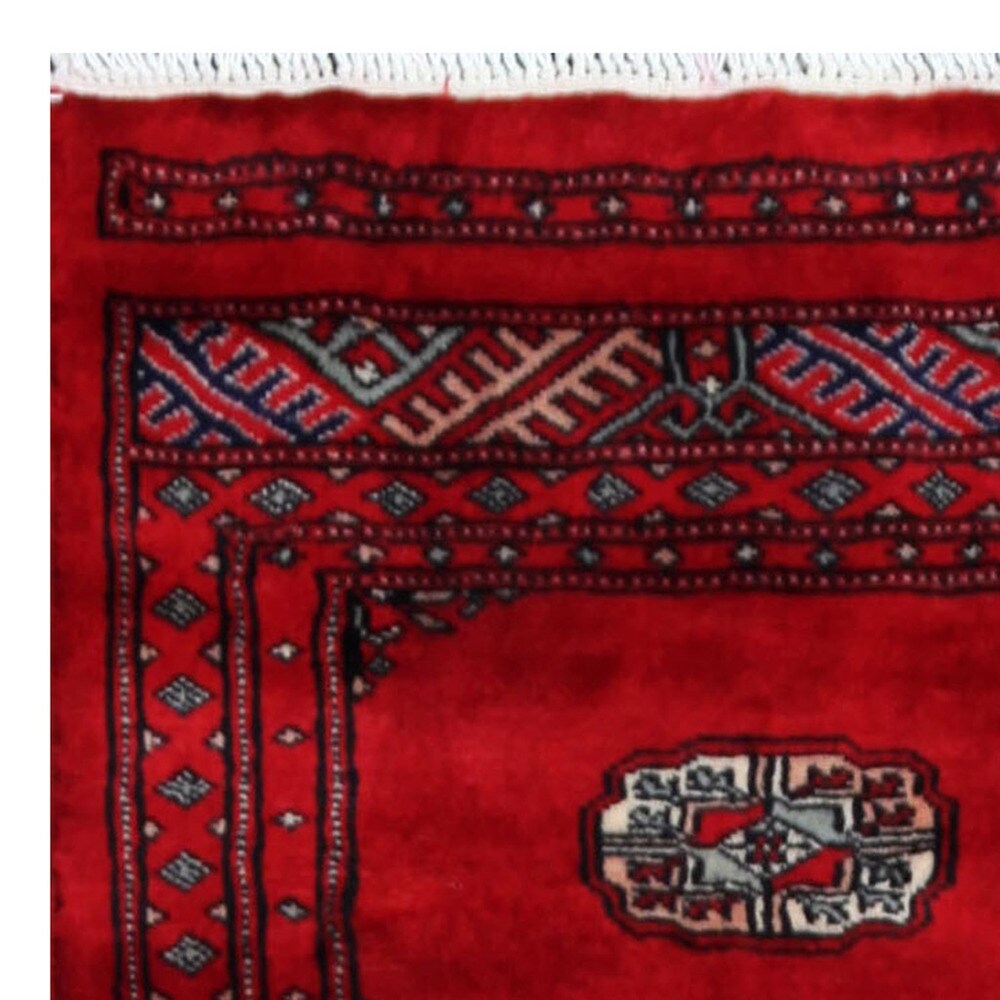 HERAT ORIENTAL Pakistani Hand-knotted Tribal Bokhara Red/ Gray Wool Rug (2'6 x 4') - 2'6 x 4'