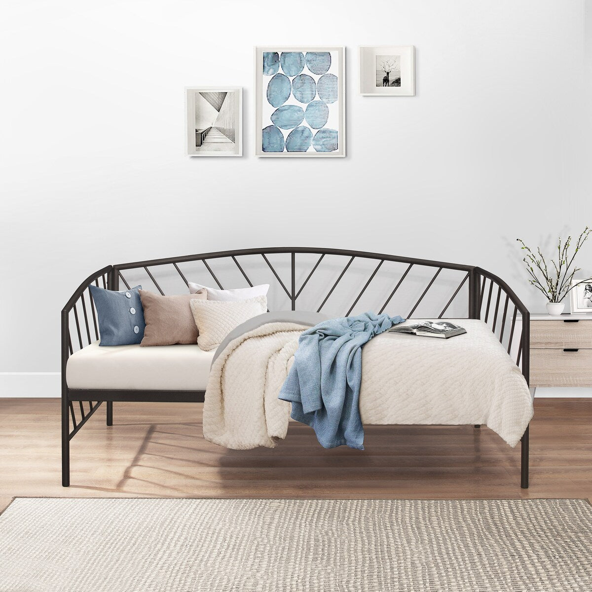 Hillsdale Furniture Essex Twin Metal Daybed, Gray Bronze