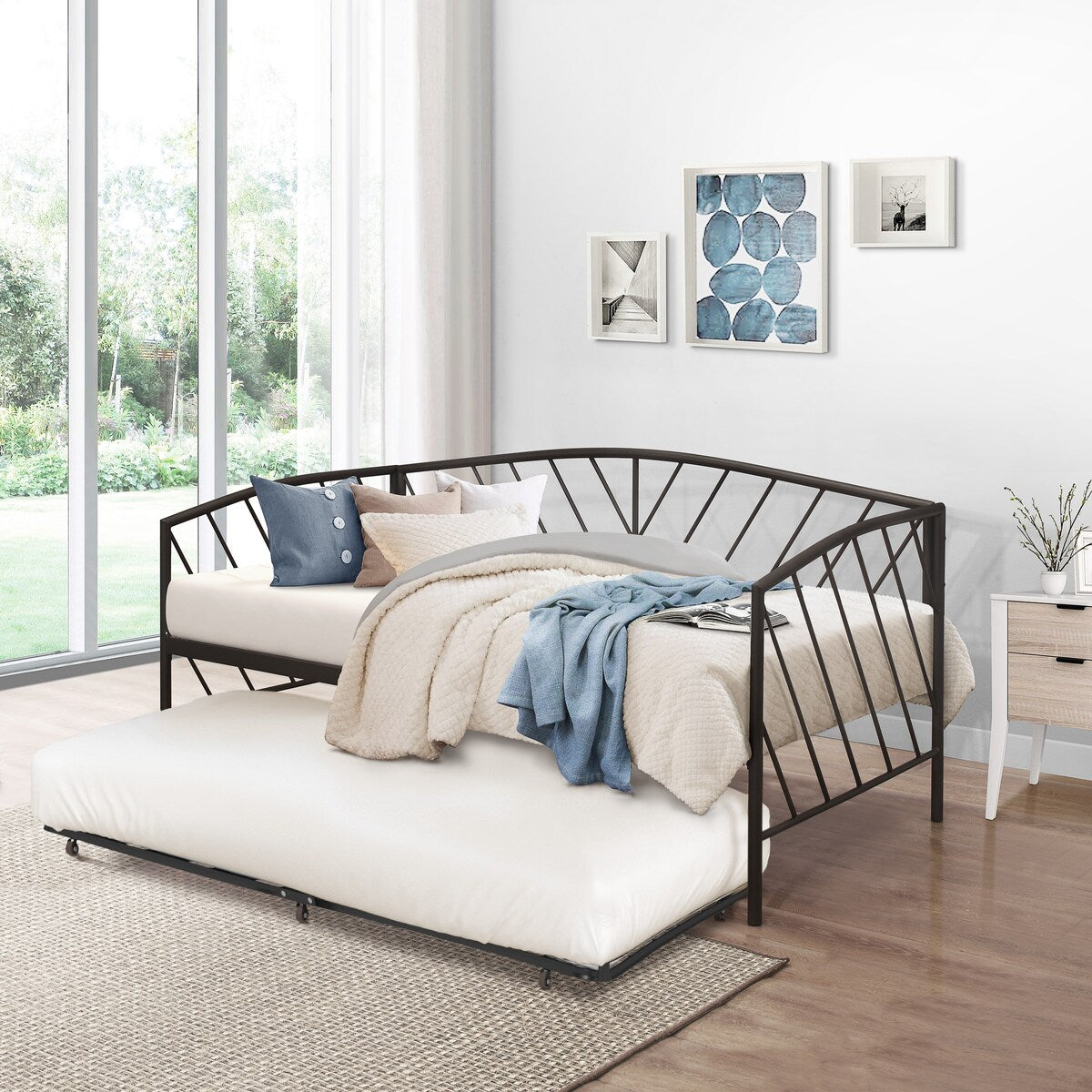 Hillsdale Furniture Essex Twin Metal Daybed, Gray Bronze