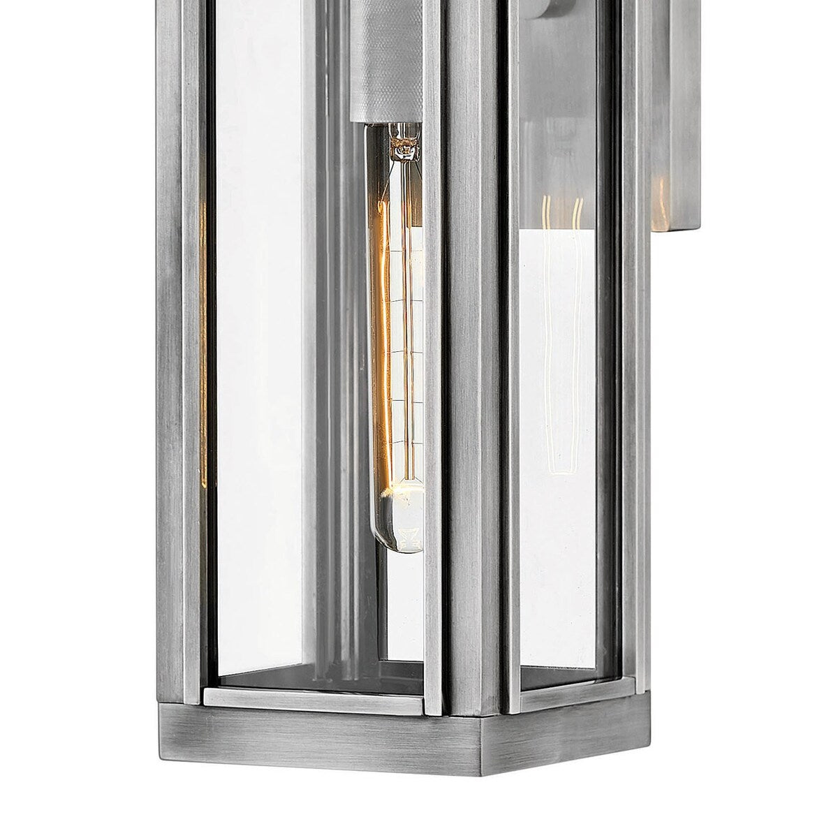 Hinkley Lighting Sag Harbor 1 Light 16.25" Tall Outdoor Wall Sconce
