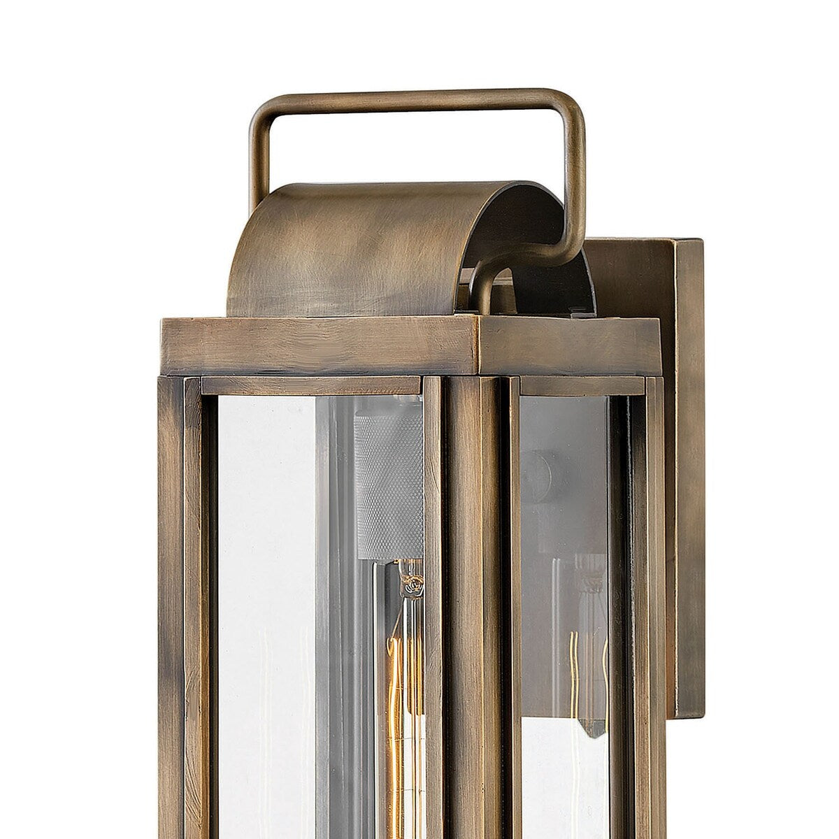 Hinkley Lighting Sag Harbor 1 Light 16.25" Tall Outdoor Wall Sconce