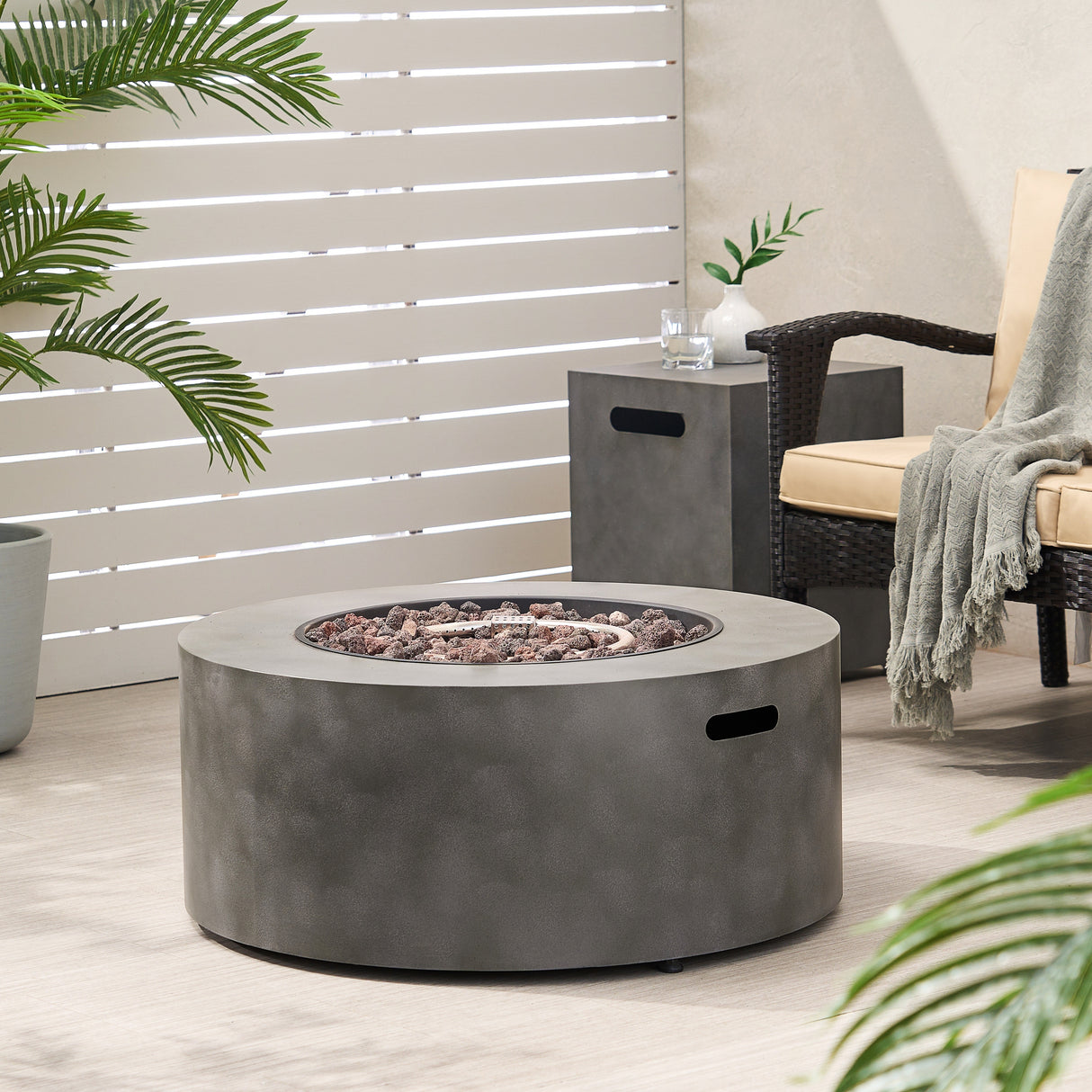 Hobbs Outdoor Iron Circular Fire Pit by Christopher Knight Home