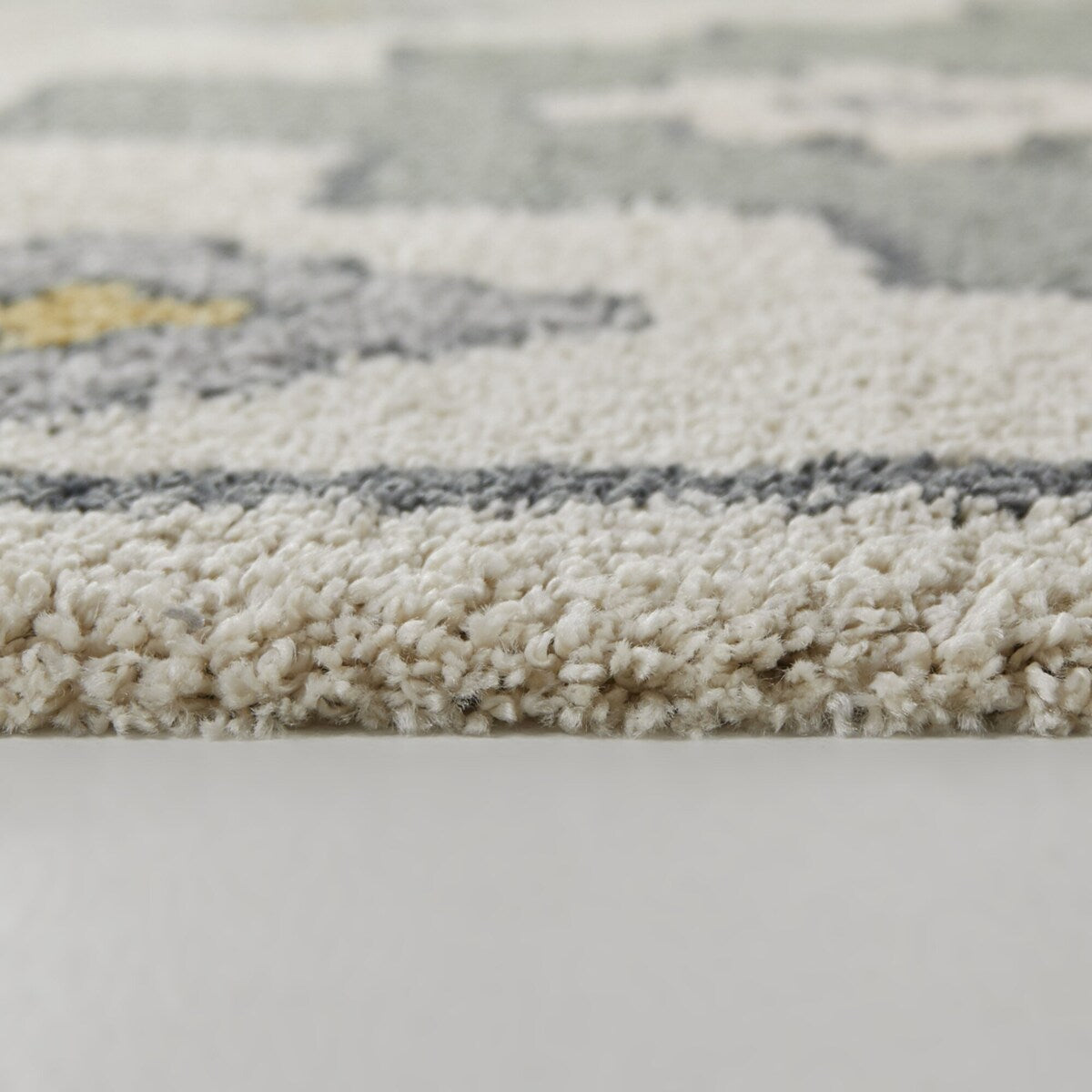 Holanda Southwestern Shag Area Rug
